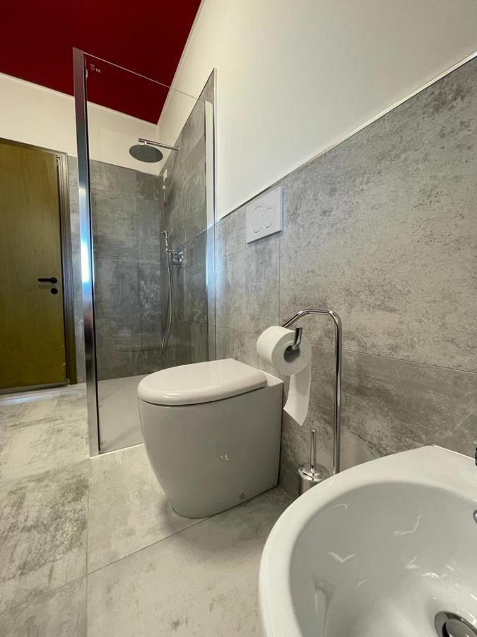 Panoramapartment เดเซนซาโนเดลการ์ดา ภายนอก รูปภาพ