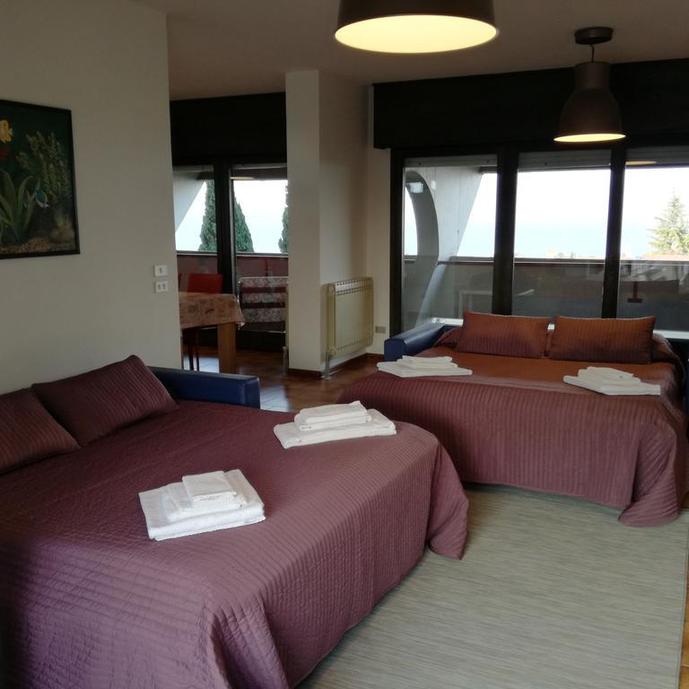 Panoramapartment เดเซนซาโนเดลการ์ดา ภายนอก รูปภาพ